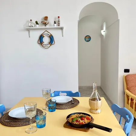 Il Riccio * Procida